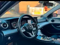 Second-hand Mercedes E200 150 CP (110 kW) 2018 Negru Berlinǎ