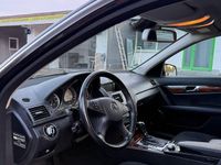 Gebraucht Mercedes C300 231 PS (169 kW) 2010 Schwarz Limousine