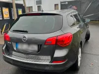 Gebraucht Opel Astra 2011 Grau Kombi