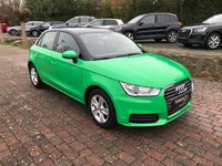 Gebraucht Audi A1 Sportback Basis 95 PS (69 kW) 2017 Grün Kleinwagen