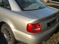 Gebraucht Audi A4 101 PS (74 kW) 1999 Silber Limousine