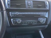 Gebraucht BMW 116 Advantage 116 PS (85 kW) 2016 Weiß Kleinwagen