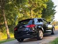 Gebraucht Audi A3 Attraction 105 PS (77 kW) 2014 Schwarz Kombi