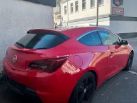 Gebraucht Opel Astra GTC 140 PS (102 kW) 2012 Rot Coupé