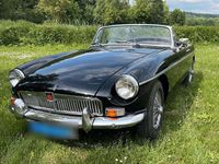 Second-hand MG B 95 CP (69 kW) 1968 Negru Cabrio
