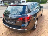 gebraucht Opel Astra Sports Tourer Sport/EU5/Xenon/Modellpfle