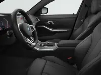 Gebraucht BMW 330e M Sport 292 PS (214 kW) 2026 Weiß Limousine