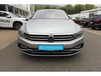 Gebraucht VW Passat Business 150 PS (110 kW) 2023 Silber Kombi