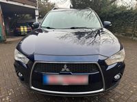 Gebraucht Mitsubishi Outlander 177 PS (130 kW) 2011 Blau SUV