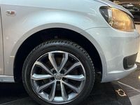 Gebraucht VW Caddy Maxi 140 PS (102 kW) 2014 Silber Van / Kleinbus