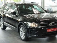 gebraucht VW Tiguan Comfortline 4Motion AHK*NAVI*PDC*SHZ