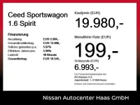 Gebraucht Kia Ceed Spirit 141 PS (103 kW) 2023 (wd) cararraweiss (metallic) Kleinwagen