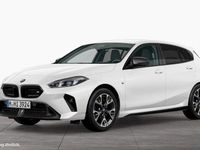 Gebraucht BMW M135 Performance 300 PS (220 kW) 2025 Alpinweiß uni Kleinwagen