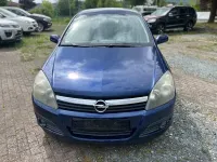 Second-hand Opel Astra 105 CP (77 kW) 2005 Argintiu Berlinǎ