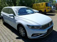 Gebraucht VW Passat Elegance 150 PS (110 kW) 2023 Weiß Kombi