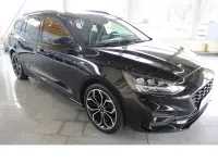 Gebraucht Ford Focus ST-Line 125 PS (91 kW) 2020 Schwarz Kombi