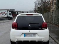 Gebraucht Peugeot 108 Active 82 PS (60 kW) 2016 Weiß Kleinwagen
