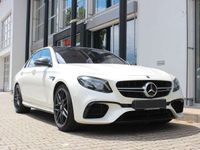 gebraucht Mercedes E63 AMG S / Perform Abgas / Keramik / Burmester