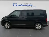 Gebraucht VW Multivan Comfortline 150 PS (110 kW) 2021 Deep black perleffekt Van / Kleinbus