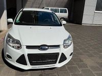 Używany Ford Focus 125 KM (91 kW) 2014 Biały Sedan/Limuzyna