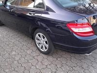 Gebraucht Mercedes C250 204 PS (150 kW) 2010 Blau Limousine