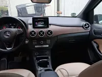 Gebraucht Mercedes B200 Style 136 PS (100 kW) 2014 Braun Kleinwagen