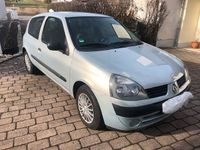 Gebraucht Renault Clio II Authentique 58 PS (42 kW) 2004 Grau Limousine