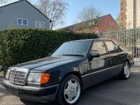 Gebraucht Mercedes E320 220 PS (161 kW) 1992 Schwarz Limousine