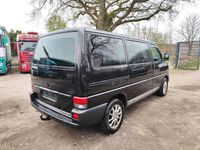 Second-hand VW T4 102 CP (75 kW) 2002 Negru Van