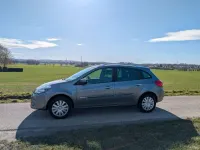 Gebraucht Renault Clio GrandTour Dynamique 75 PS (55 kW) 2010 Grau Kombi