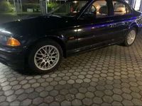 gebraucht BMW 320 320 i