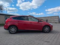 Second-hand Ford Focus 125 CP (91 kW) 2012 Roșu Berlinǎ