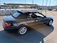 Second-hand BMW 325 192 CP (141 kW) 2004 Negru Cabrio