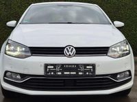 Gebraucht VW Polo 90 PS (66 kW) 2015 Weiß Kleinwagen