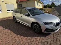 Gebraucht Skoda Octavia Clever 150 PS (110 kW) 2022 Silber Kombi