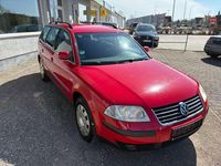 Gebraucht VW Passat 131 PS (96 kW) 2002 Rot Kombi