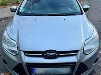 Gebraucht Ford Focus Trend 95 PS (69 kW) 2012 Silber Kombi