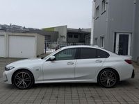 Gebraucht BMW 330e Shadowline 292 PS (214 kW) 2022 Mineralweiss Limousine