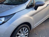 Gebraucht Ford Fiesta Titanium 82 PS (60 kW) 2013 Schwarz Kleinwagen