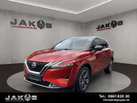 Neu Nissan Qashqai Tekna 158 PS (116 kW) 2025 Fuji sunset red/black SUV