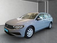 Gebraucht VW Passat 150 PS (110 kW) 2022 Grau Kombi