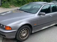 Gebraucht BMW 525 192 PS (141 kW) 2000 Kombi