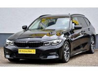 Gebraucht BMW 320 Advantage 190 PS (139 kW) 2021 Saphirschwarz (metallic) Kombi