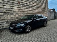 Gebraucht Skoda Superb 198 PS (145 kW) 2016 Schwarz Limousine