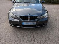 Gebraucht BMW 318 Basis 129 PS (94 kW) 2006 Grau Limousine
