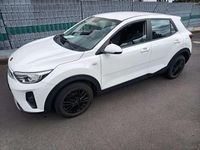 Gebraucht Kia Stonic Edition 7 84 PS (61 kW) 2018 Weiß SUV
