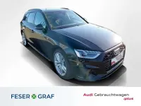 Gebraucht Audi A4 S-Line 265 PS (194 kW) 2023 Mythosschwarz metallic Kombi
