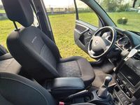 Second-hand Dacia Duster 105 CP (77 kW) 2014 Negru SUV