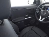 gebraucht Mercedes GLA180 PROGRESSIVE KAMERA SPUR SHZ PDC