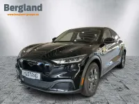 Gebraucht Ford Mustang Mach-E 216 kW (294 PS) 2023 Iridiumschwarz schwarz SUV